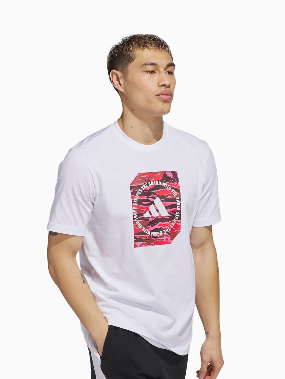 Camiseta Masculina Adidas Graphic Camo